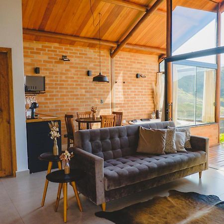 Pousada Ho'Oponopono Chalets & Wine Sapucai-Mirim Ngoại thất bức ảnh