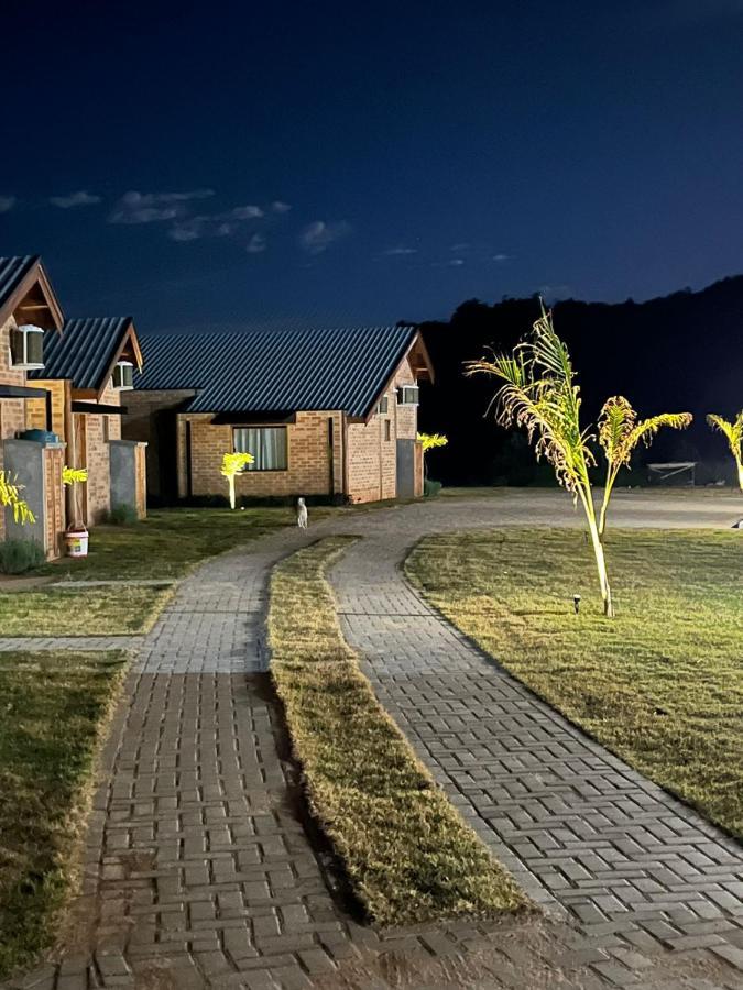 Pousada Ho'Oponopono Chalets & Wine Sapucai-Mirim Ngoại thất bức ảnh