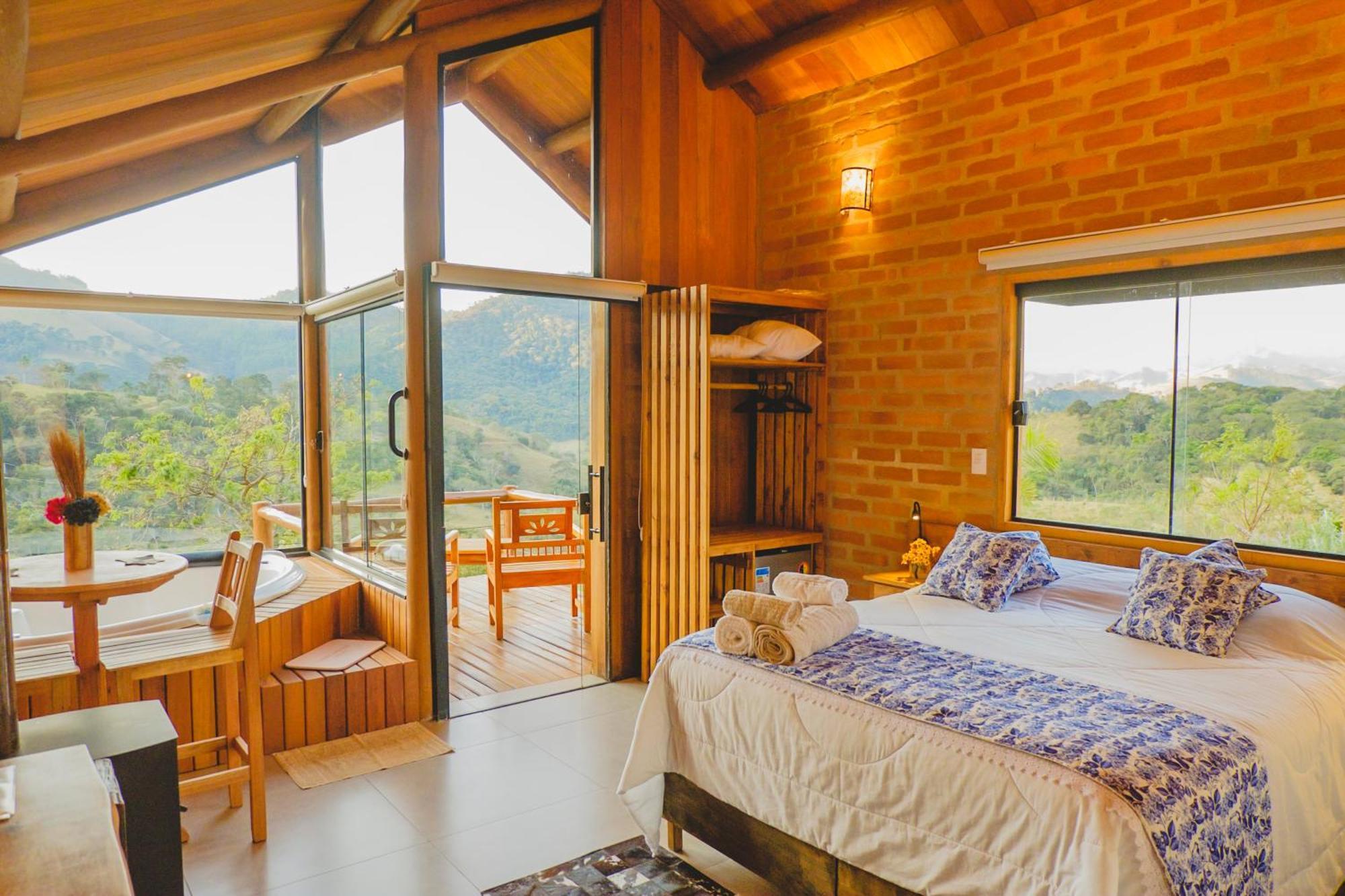 Pousada Ho'Oponopono Chalets & Wine Sapucai-Mirim Ngoại thất bức ảnh